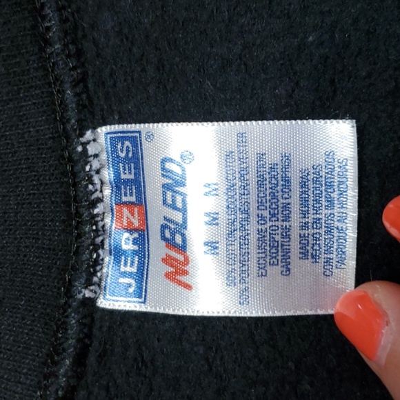 ❤️💚 Christmas Black Tangled Reindeer crewneck sweatshirt ❤️💚 1 Small left!! - Picture 2 of 10